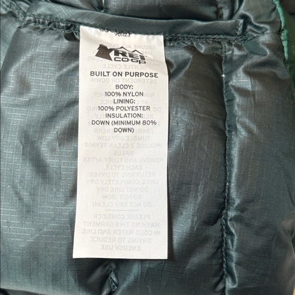 Women’s REI Spirulina Green 650 Down Vest, NWT - Picture 10 of 13